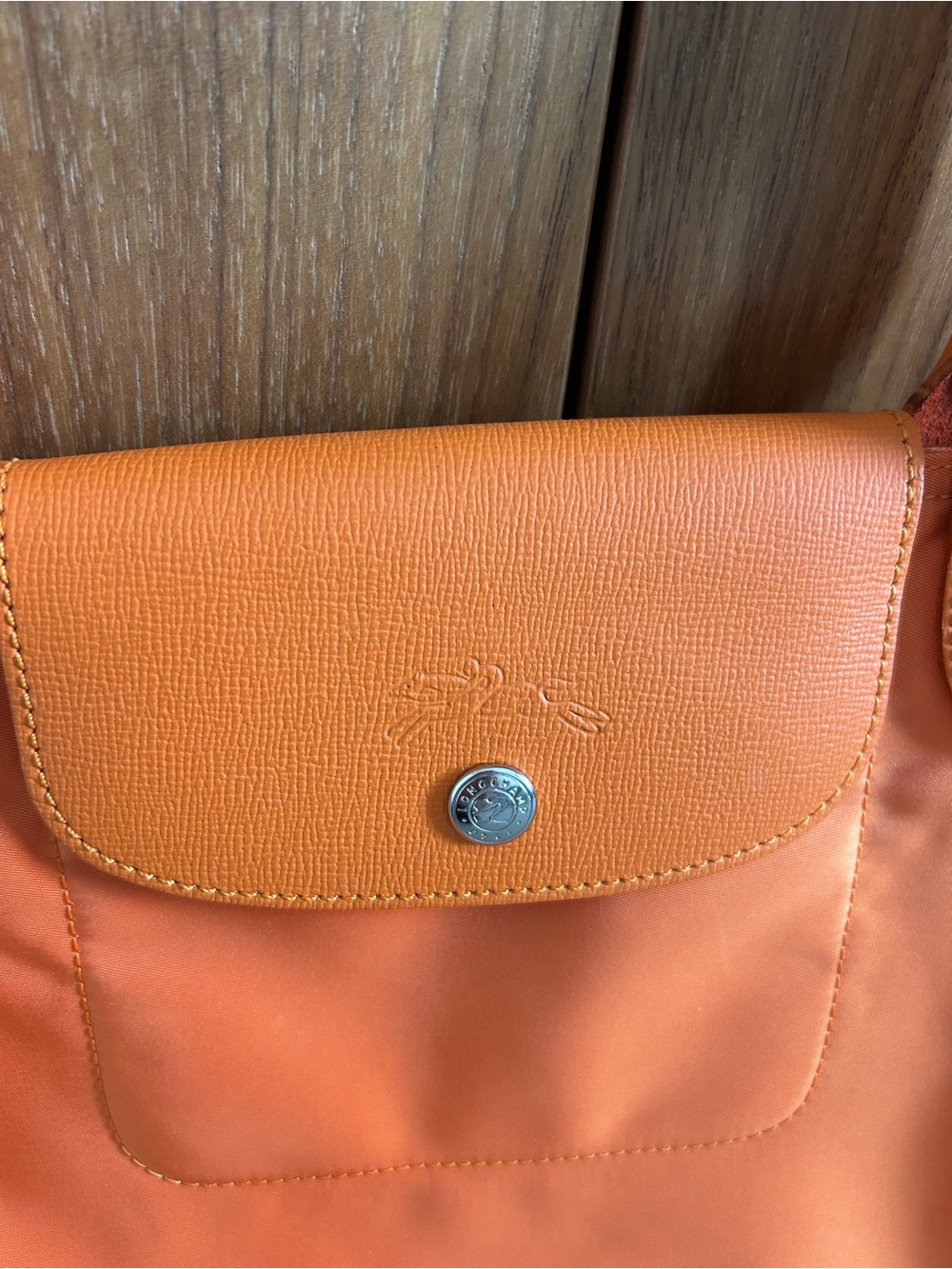 Longchamp Orange Women's Tote Bag - Classic Everyday Carry - Picture 2 of 16